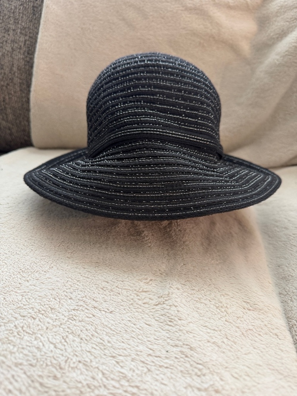 Elegant Black Wide-Brim Women's Sun Hat with Subtle Metallic Accents